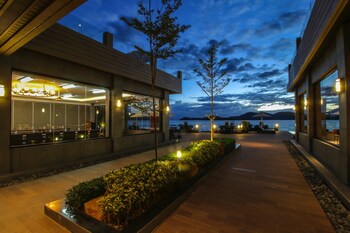 Two Seasons Coron Bayside Hotel (توو سیزنس كورون بیسید هتل) Property Amenity
