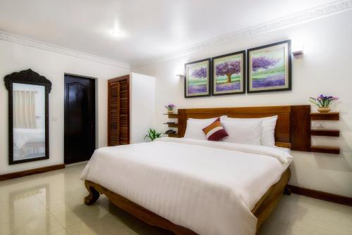 Reasey Boutique Villa Hotel Description