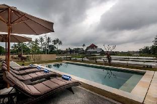 Niniku Villa (نینیكو ویلا) 