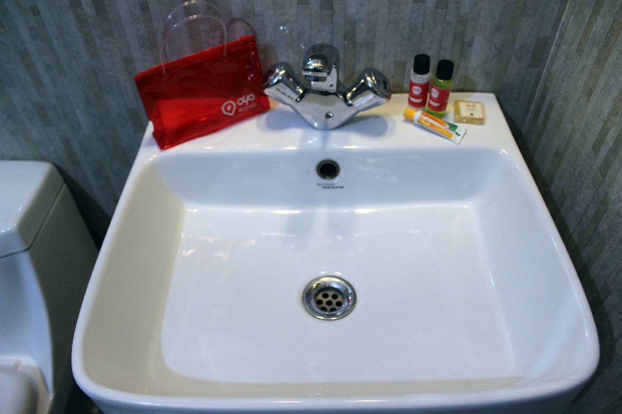Oyo Premium Mukti Dham Rishikesh 