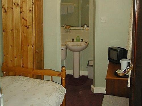Meadowcroft Guest House 
