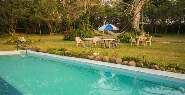 Bamboo Banks Farm & Guest House 
