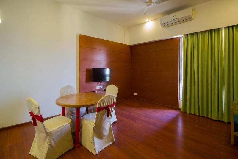 Fabhotel Rathi Residency Room