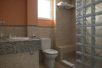 Hostal Y Apartamentos Ripoll 