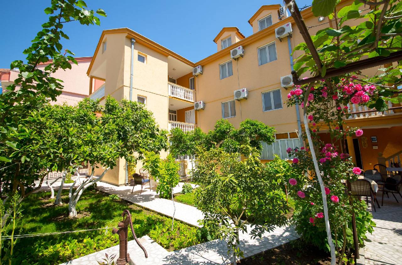 Apartment Dalila 