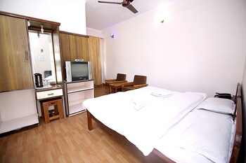 Hotel Midtown Guestroom