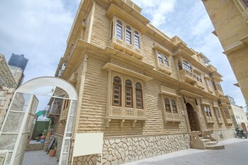 Guesthouser 1 Br Heritage 3882 Featured Image