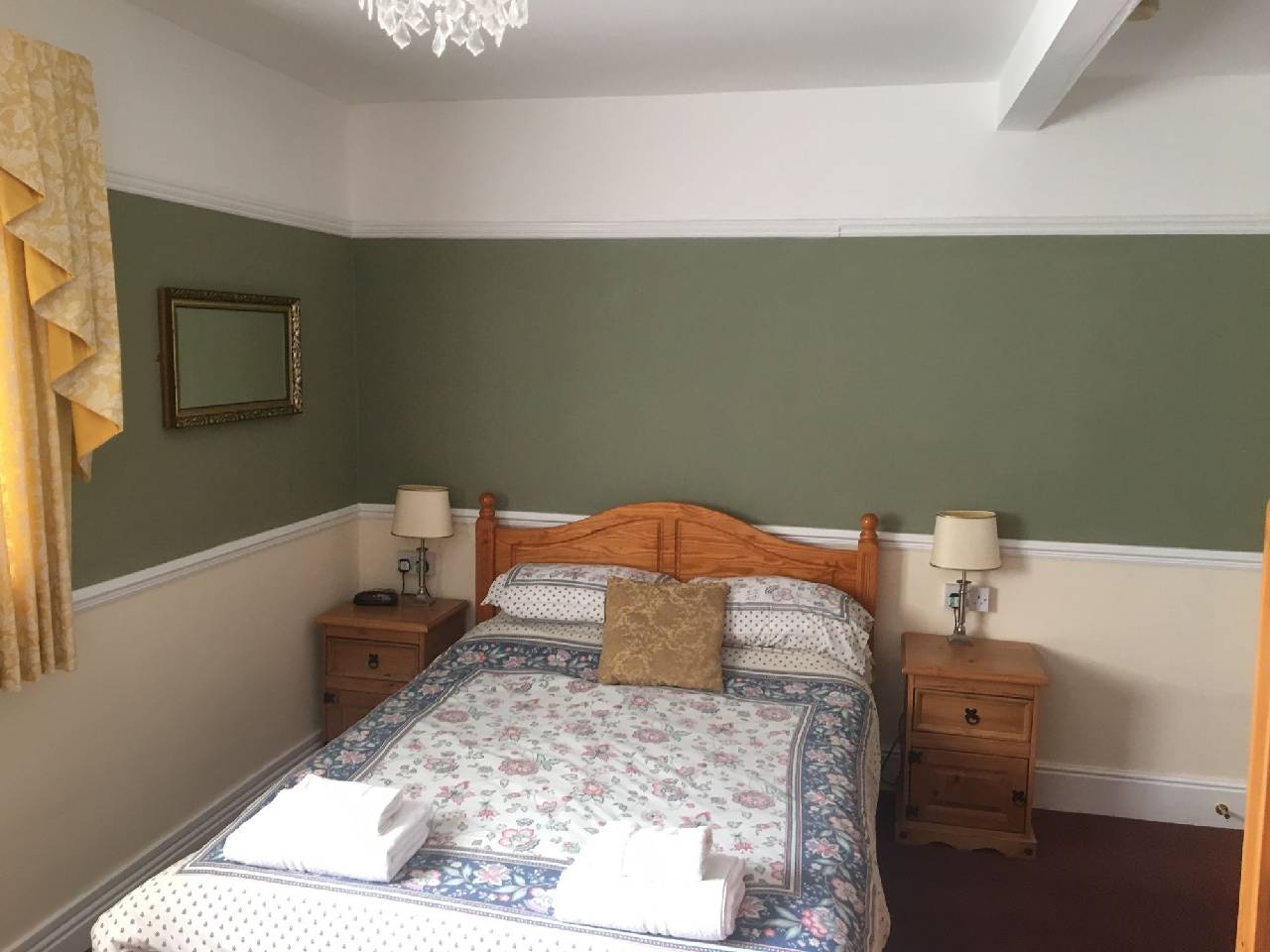 White Lodge Guest House (وایت لاج گست هاوس) 