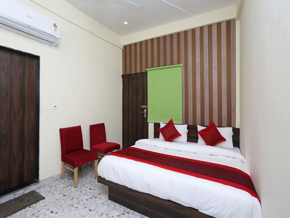 Oyo 11344 Hotel Glorify Stay Featured Image