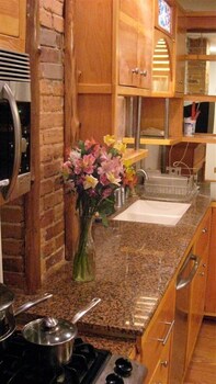 Herbivorian House In-Room Kitchen