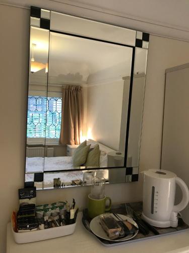 Forest Lodge Bed And Breakfast 