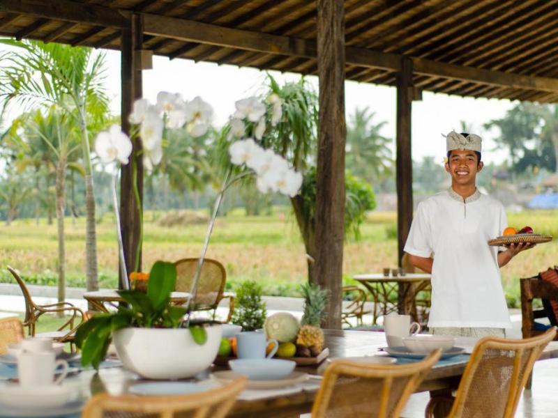 Azadi Retreat 