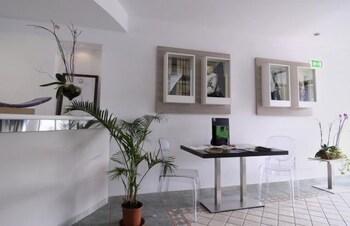 Hotel Ambrosio La Corte Lobby