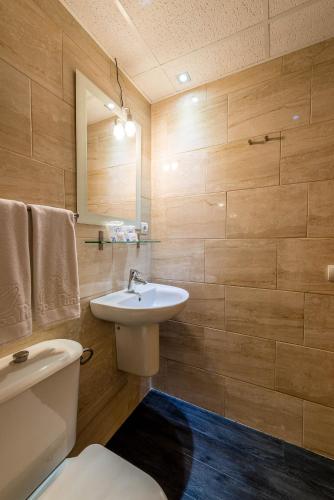 Hostal Residencia Europa Punico 