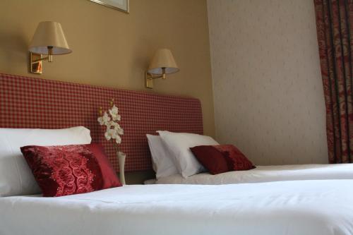 17 Wilmington Square (۱۷ ویلمینگتون اسکوئر) 