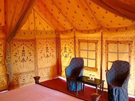 Sheesh Mahal Desert Camp 