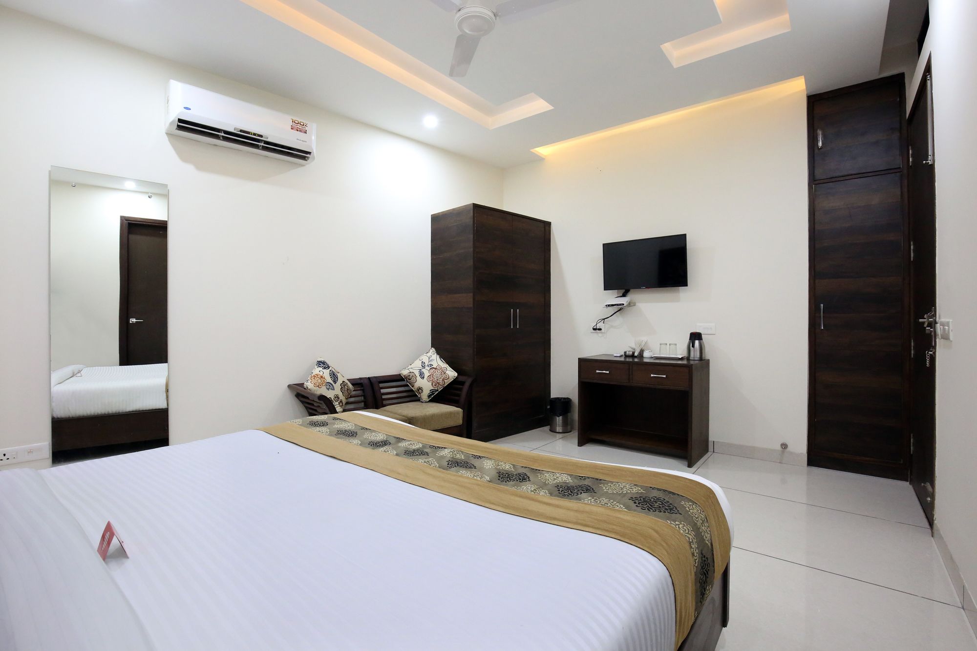 Oyo Rooms 281 Zirakpur 