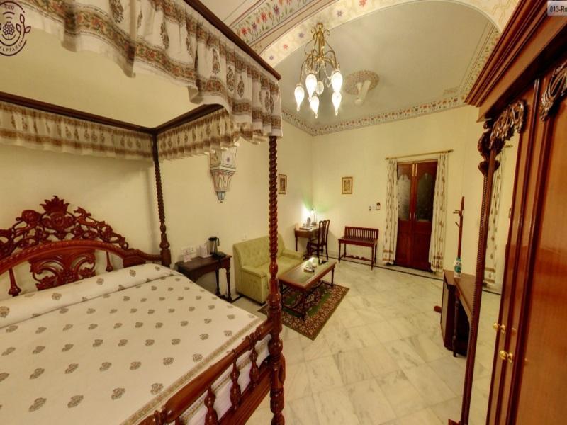 Amar Mahal 