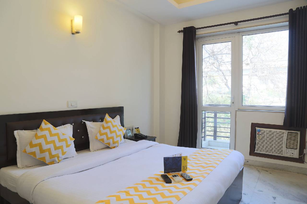 Fabhotel Aksh Palace Dlf Phase 2 