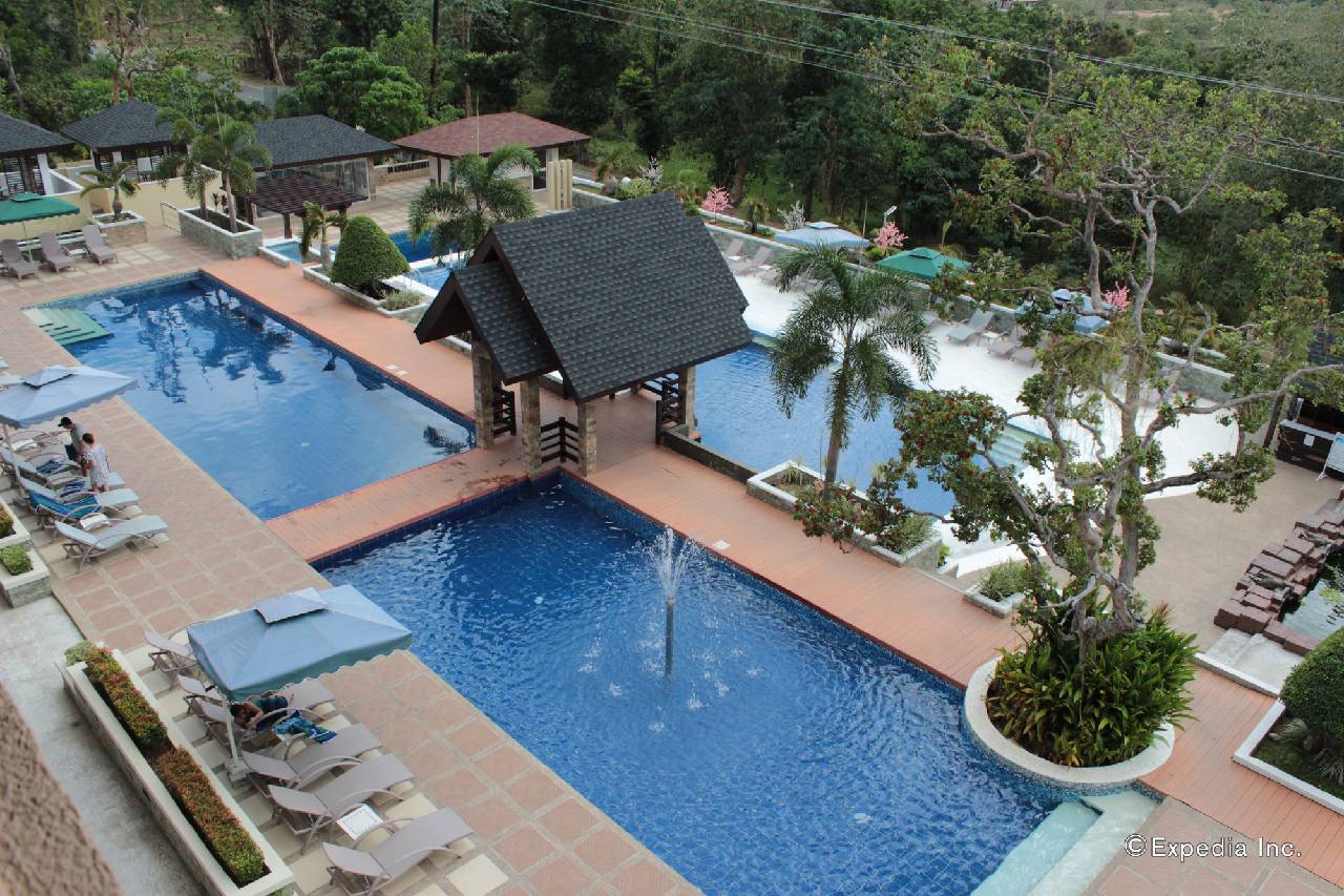 Coron Westown Resort 