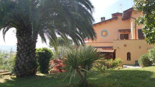 Casa Vacanze Colline Di Luni 