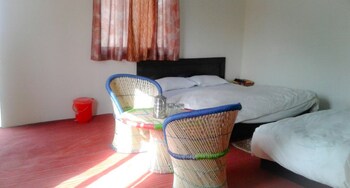 Silver Dew Resorts Guestroom