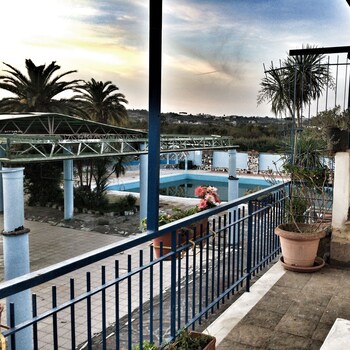 Bb Mirabilia Village Outdoor Pool