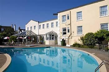 The Metropole Hotel ( متروپول هتل) 
