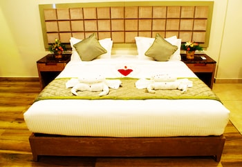 Rangers Hotel Guestroom