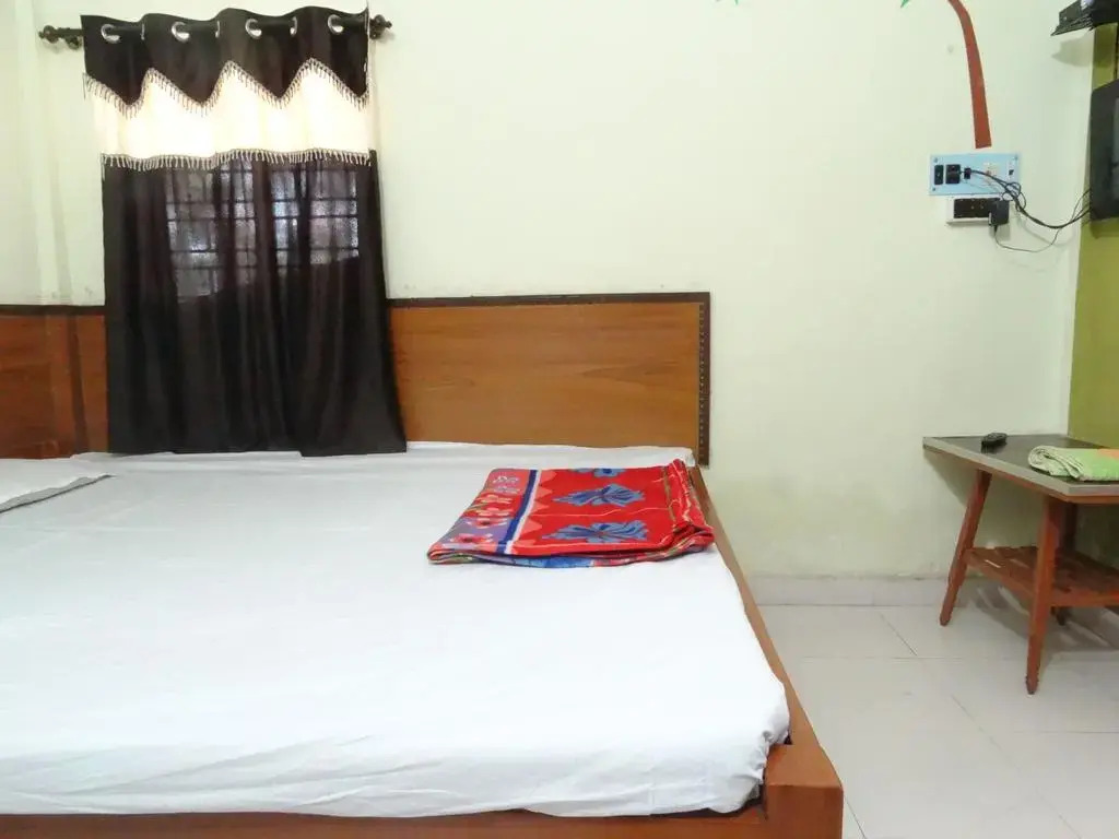 Shanti Neer Lodge 