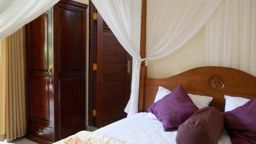 Arya Homestay 