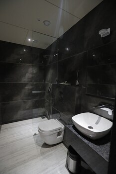 Hotel Radiance 