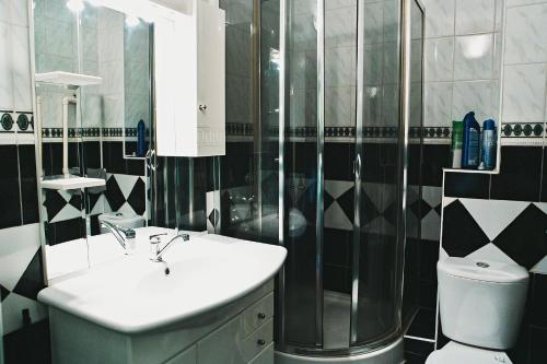Home Apartments On Tereshkova 
