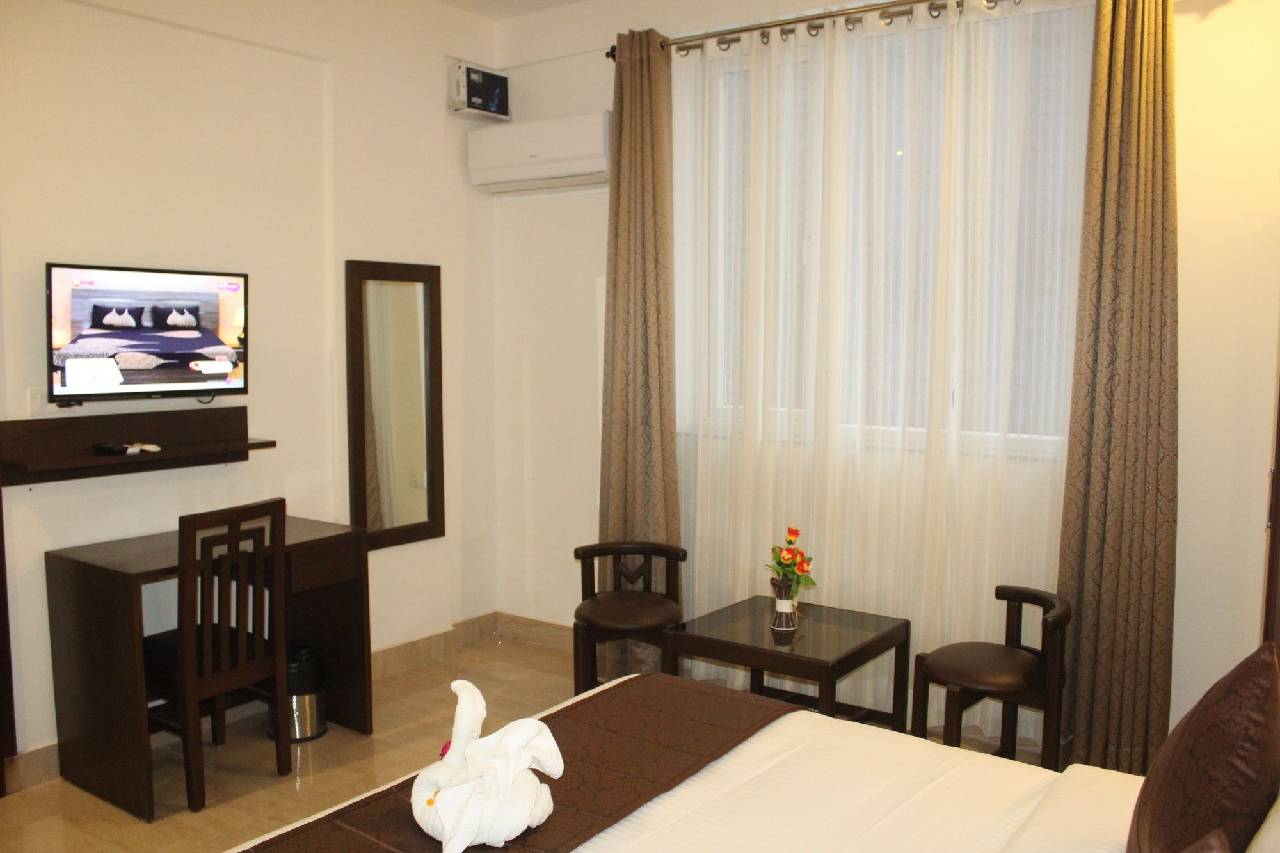 Hotel Holiday Hill 