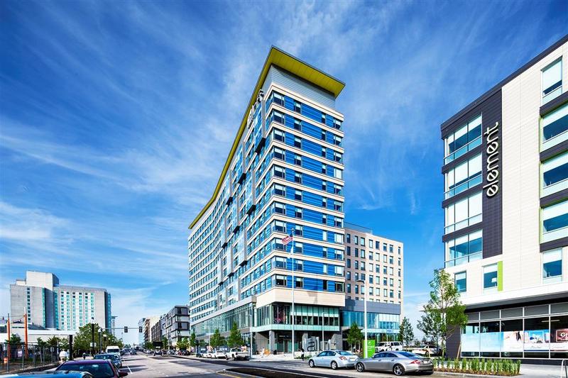 Aloft Boston Seaport District General view