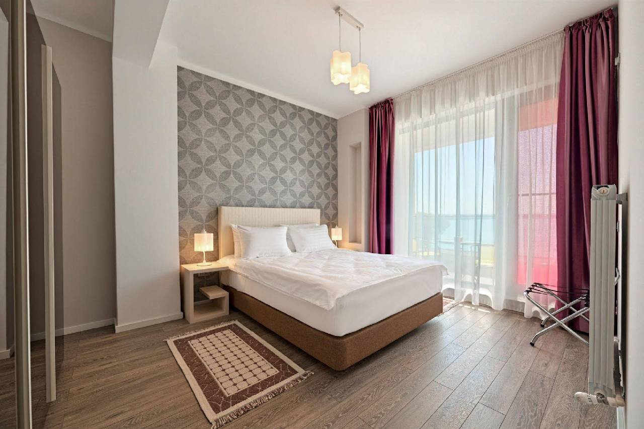 Hotel Tomis 