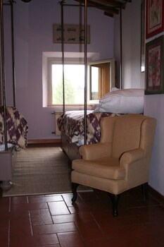 Le Scalette Guestroom