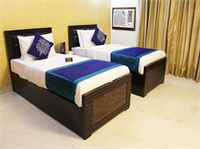 Oyo Rooms Atta Market Sector 30 