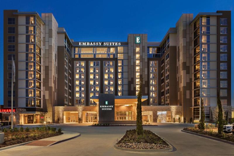 Embassy Suites By Hilton Denton Convention Center (امباسی سوئیتس بای هیلتون دنتون كونونشن سنتر) General view