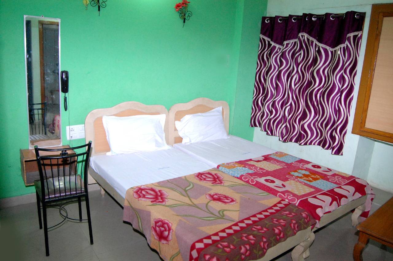 Hotel Jayaam 