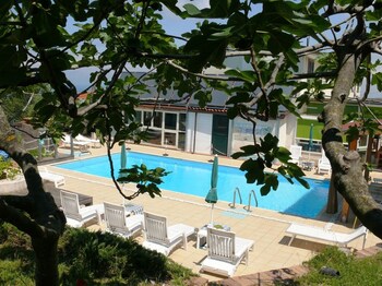 La Camilla Country House Outdoor Pool