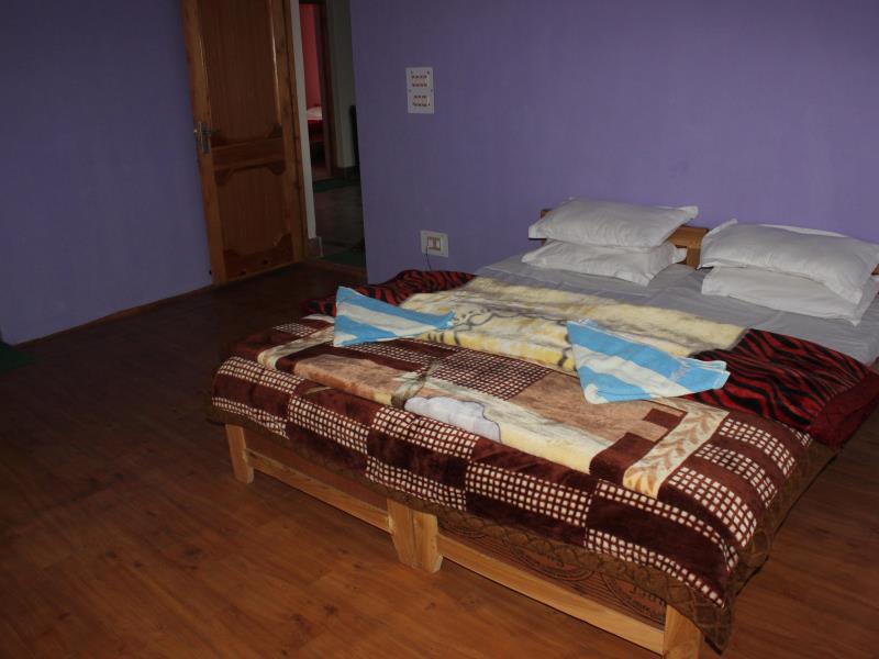 Shorkhan Guest House 