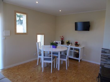 Eira Do Vez In-Room Dining
