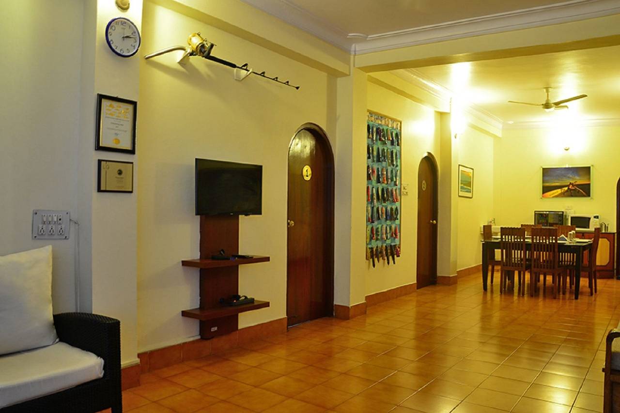 Kokari Guest House 