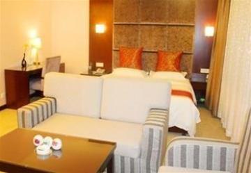 Starway Hotel (استاروی هتل) 