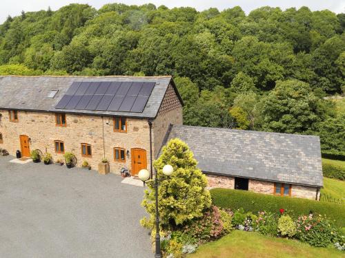 Little Cow House 