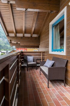 Alpenappartements Balcony