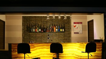 Hotel Sivaranjani Hotel Bar