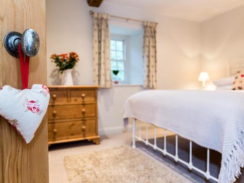 Riverbank Cottage 