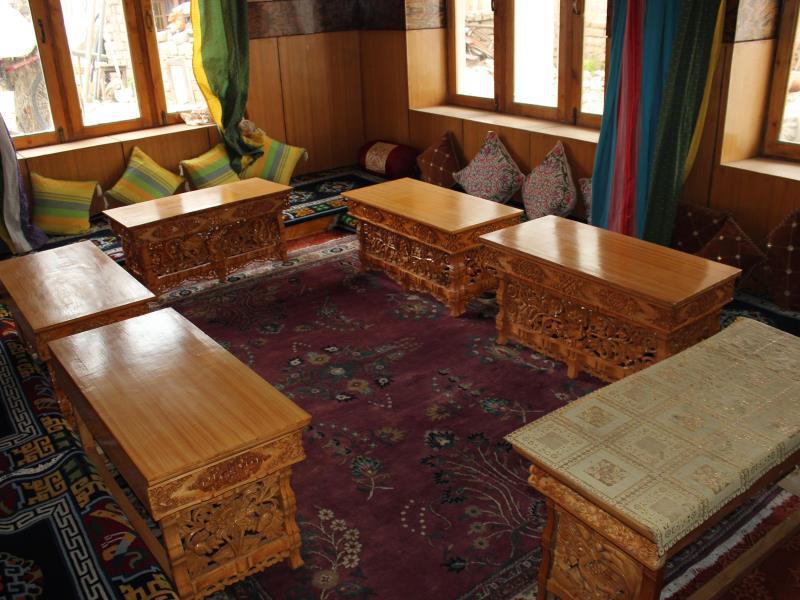 Shorkhan Guest House 